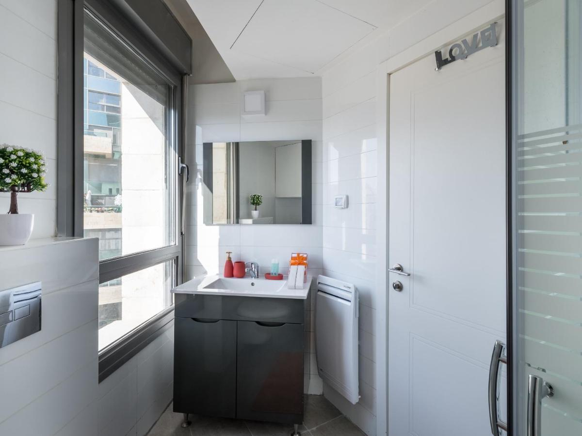 Full Option 7 People Apartment Jerusalem Ngoại thất bức ảnh
