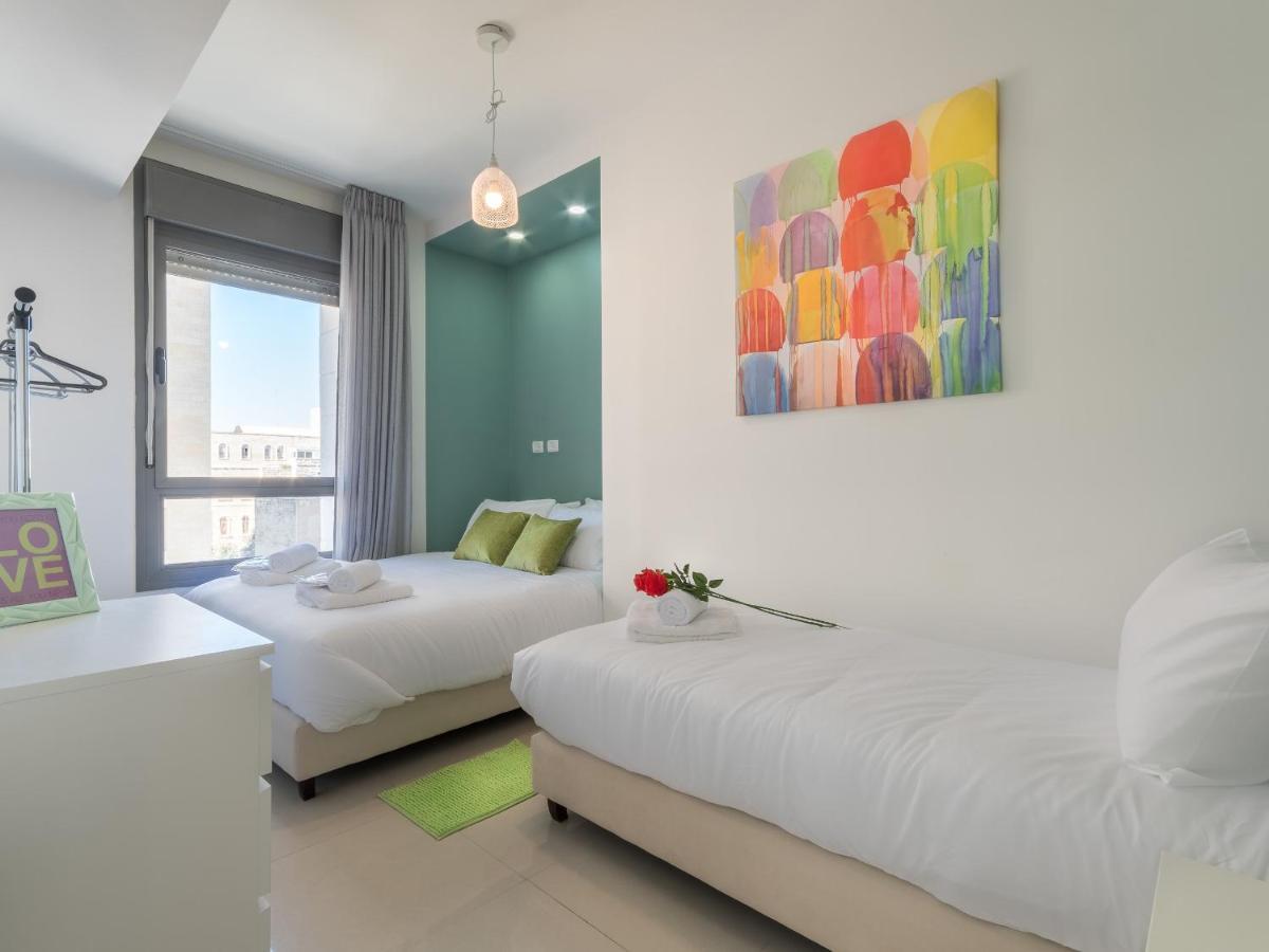 Full Option 7 People Apartment Jerusalem Ngoại thất bức ảnh